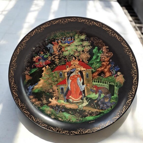 VTG 1988 Tianex Russian Legends Princess & The Seven Bogatyrs Collectors Plate - Picture 3 of 5